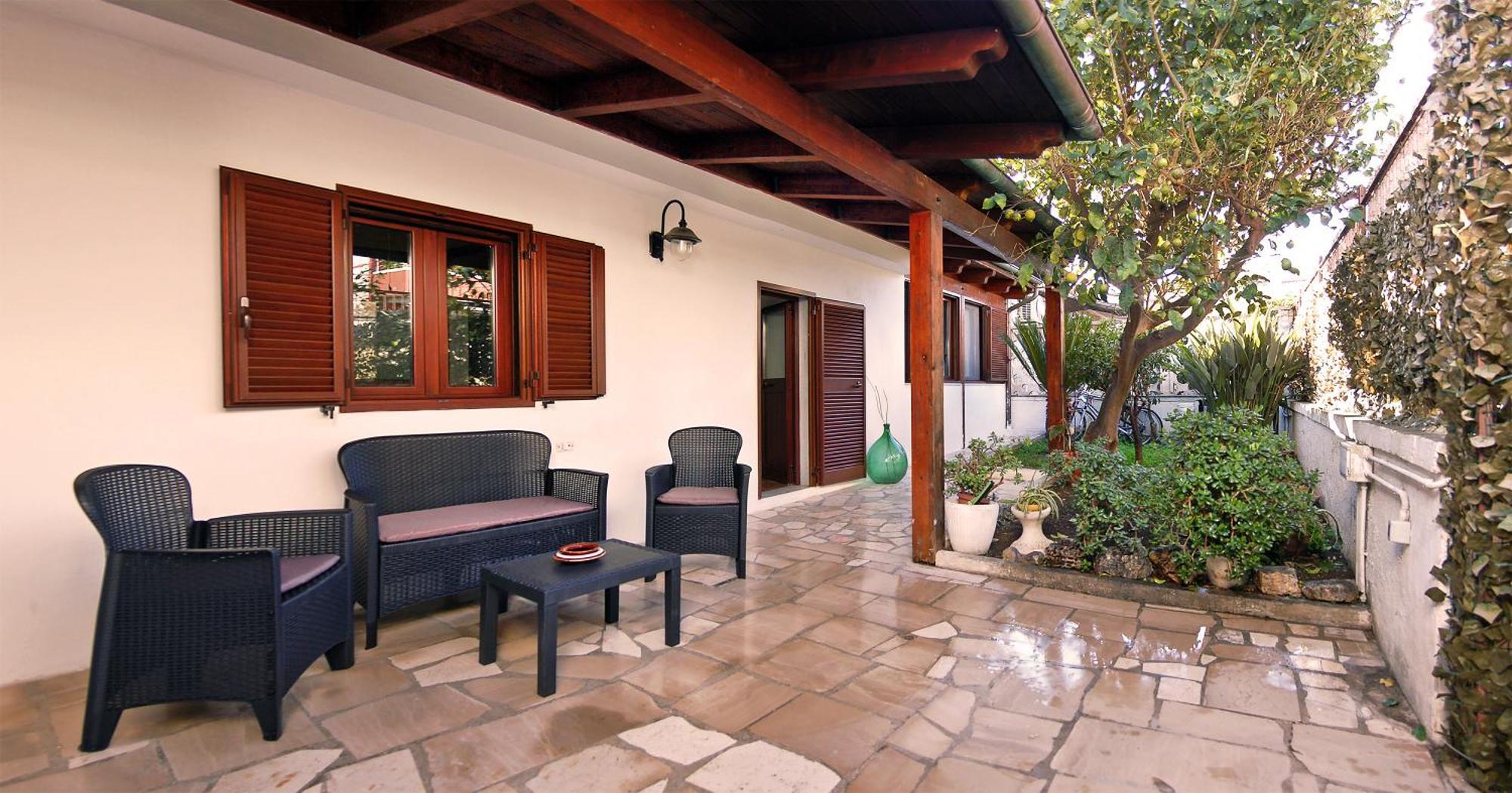 Sea Breeze Villa - Luna Apartment Bari Zewnętrze zdjęcie